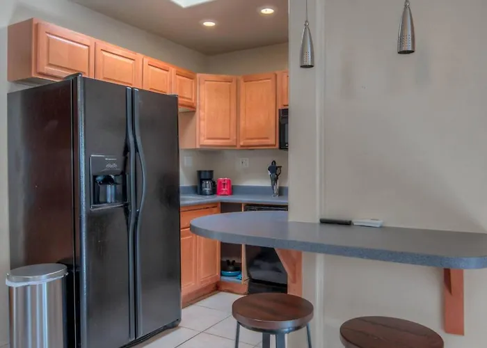 Holiday home Appealing Quiet And Private Modern 2 Bedroom Tucson